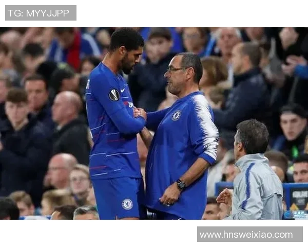 071河床与图库曼的精彩对决揭示足球战术与团队合作的完美结合 071河床与图库曼的精彩对决揭示足球战术与团队合作的完美结合